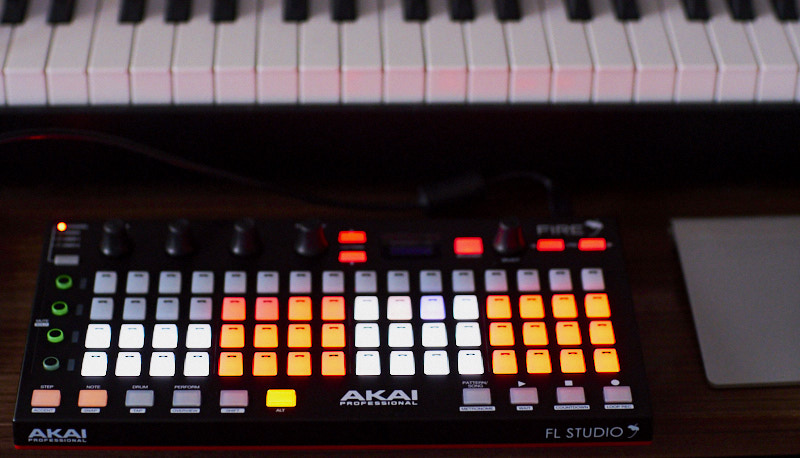 Akai Fire Controller Used with Cubase