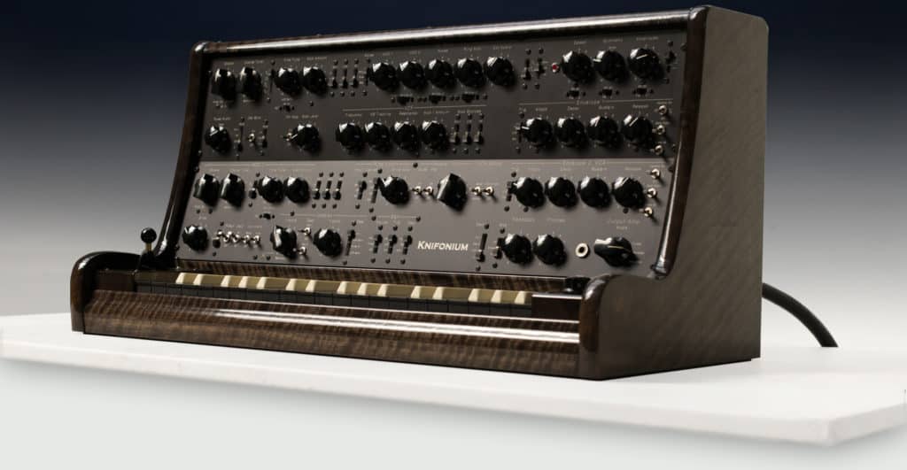 Plugin Alliance Launches Enhanced Knifonium Tube-Driven Synth 3 Knifonium 1924 FIXED 03 02