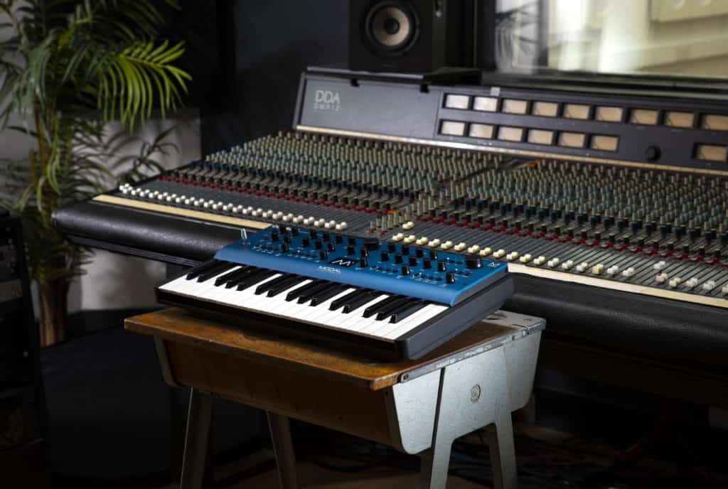 Modal Electronics New Synthesizer COBALT8 4 COBALT FACTORY STUDIOS 0003