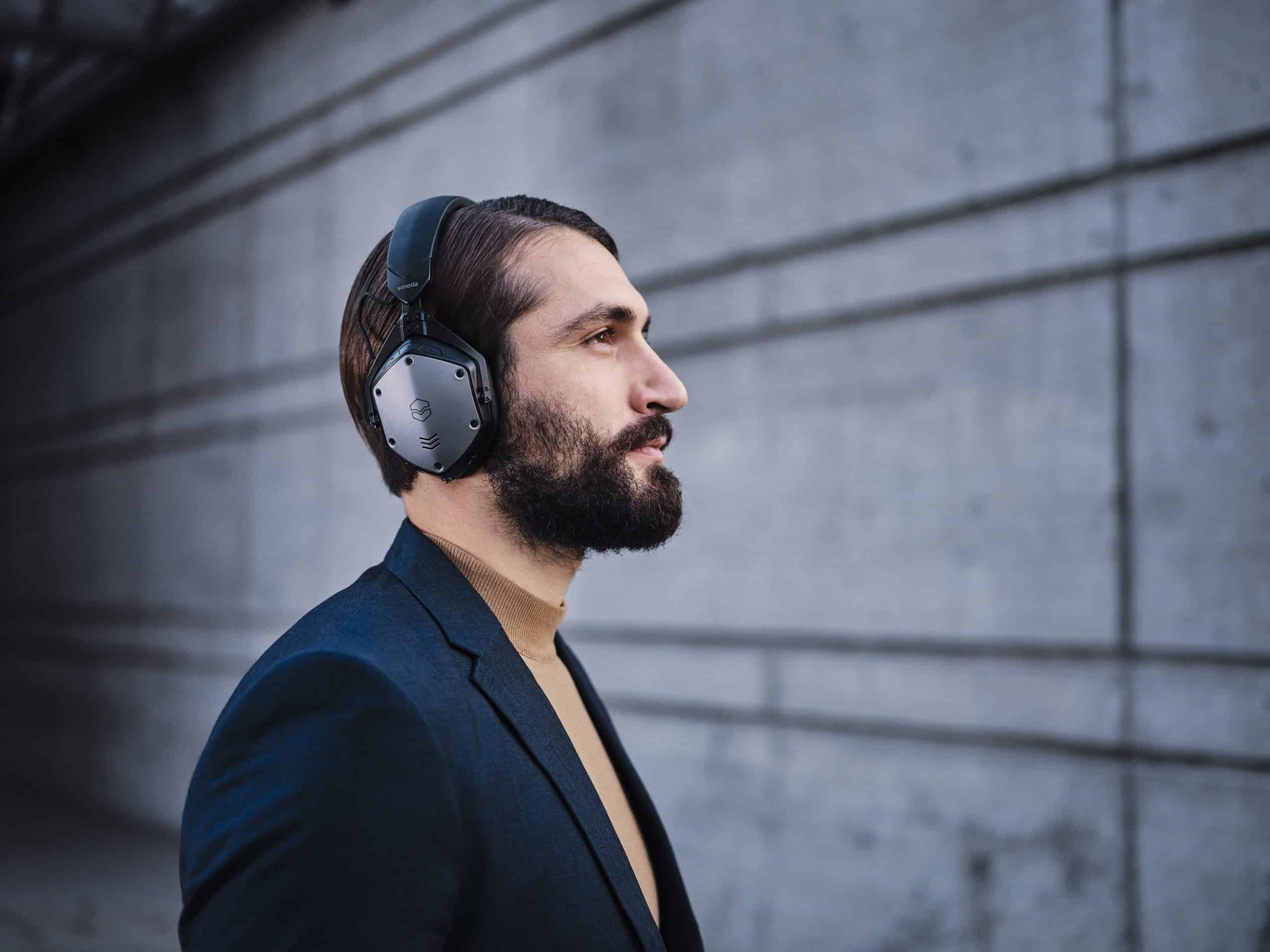 V-MODA New Headphone – M-200 ANC Combines Active Noise Cancellation with In-App Sound Control