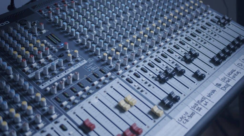 Effects to Modulate Sound 37 Black and Gray Audio Mixer