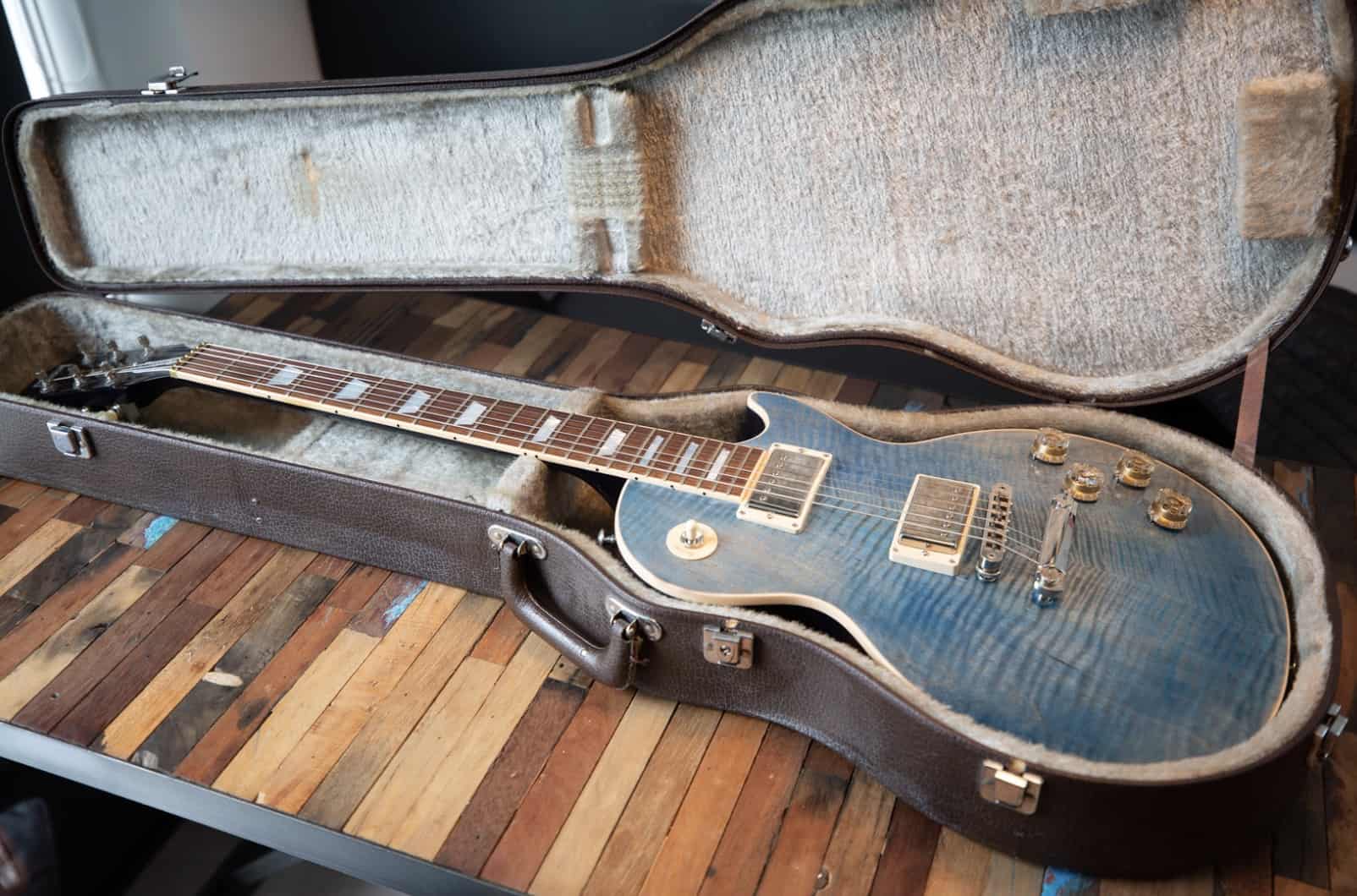 Blue Les Paul Electric Guitar With Gig Bag