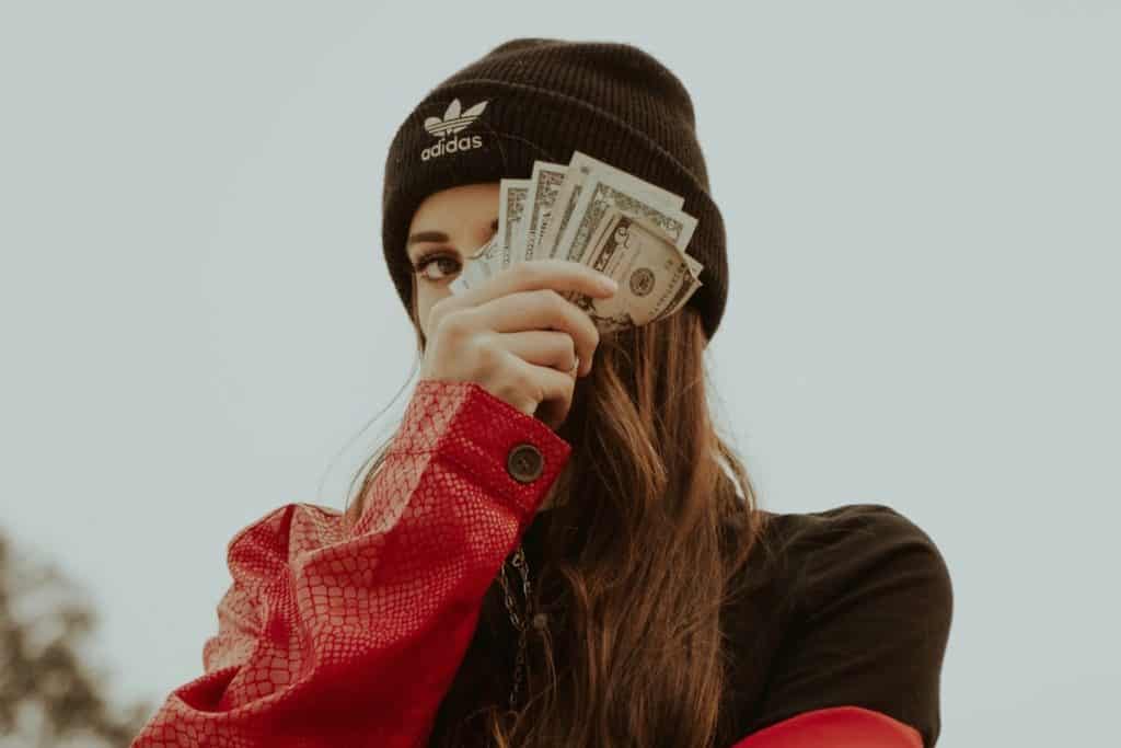How to Make Money on Instagram As a Producer 32 How to Make Money on Instagram As a Producer