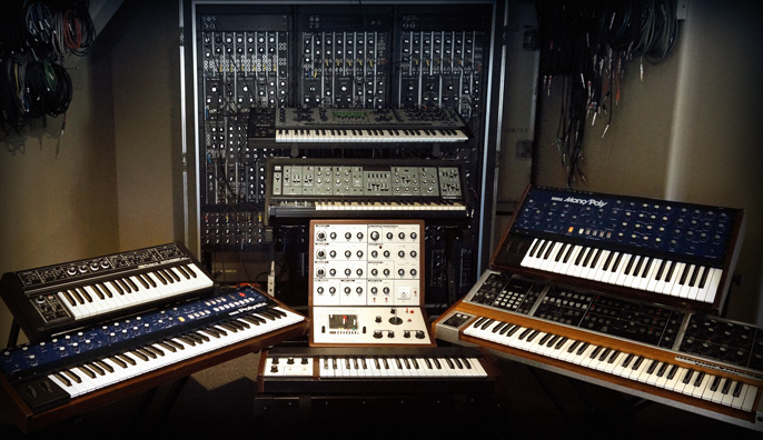 5 New Synths in Syntronik Deluxe by IK Multimedia Review